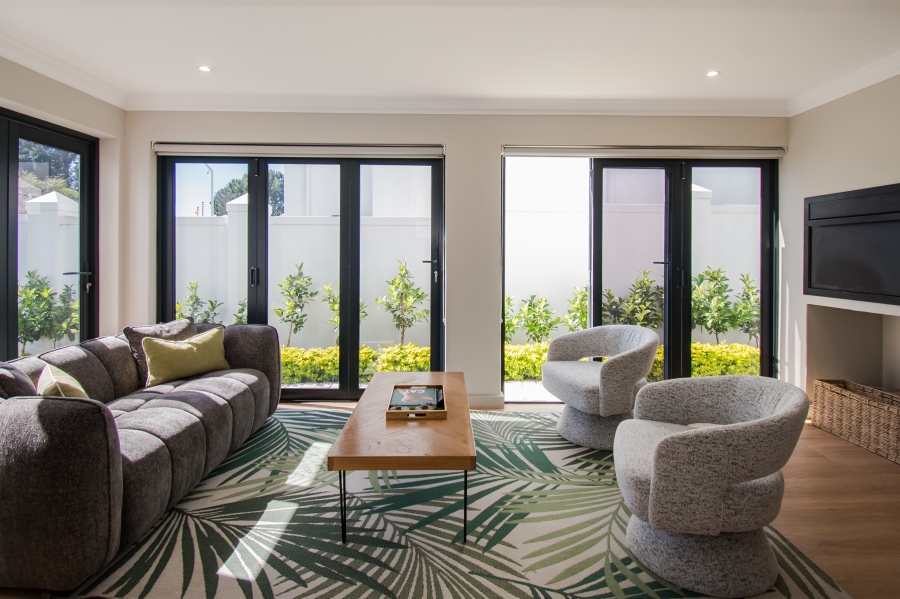 3 Bedroom Property for Sale in Helderberg Village Western Cape
